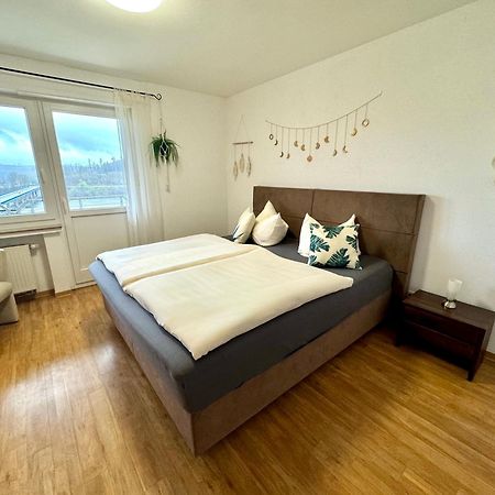אטנדורן Schnuetgenhof Appartements מראה חיצוני תמונה