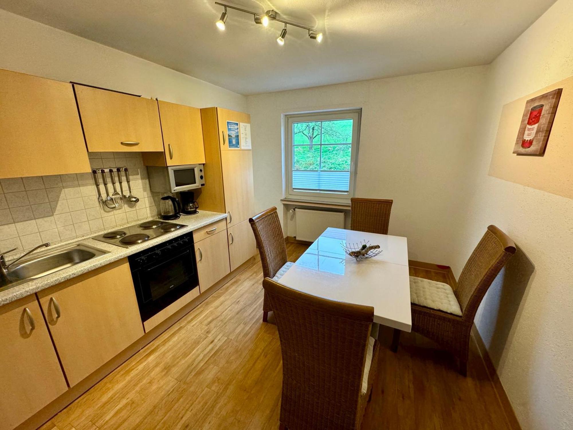 אטנדורן Schnuetgenhof Appartements מראה חיצוני תמונה